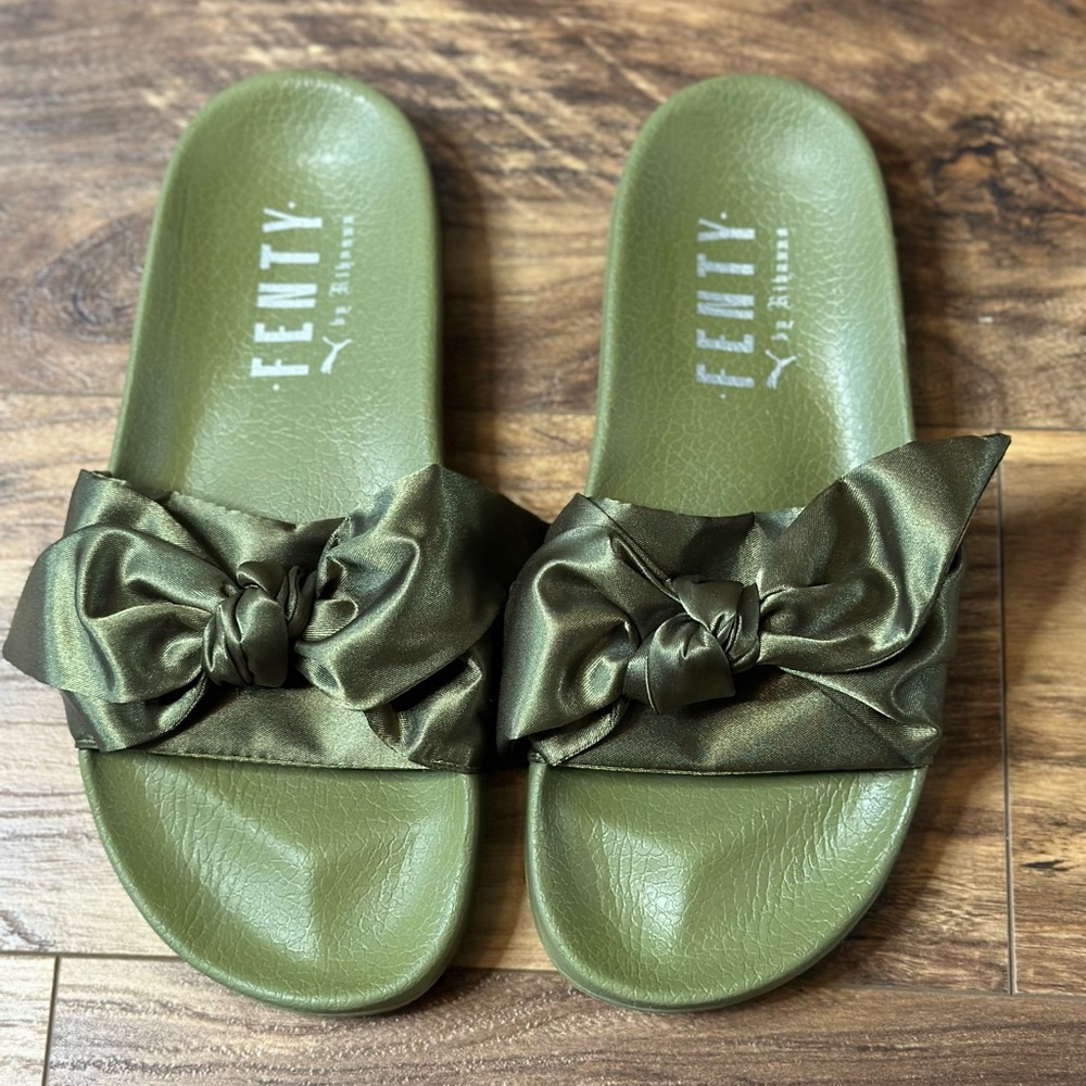 FENTY slides